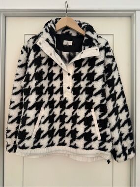 Lou & Grey Quarter Snap Pullover Sherpa Jacker from LOFT